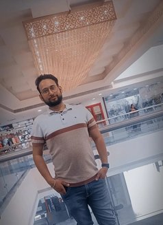 Sameer Bhardwaj - Male escort in Gurgaon Photo 1 of 1