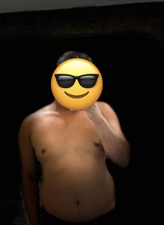 Sameer Companion - Male escort in New Delhi Photo 2 of 4