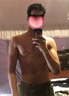 Sameer - Acompañantes masculino in Gurgaon Photo 1 of 4