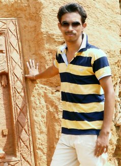 Sameer - Male escort in Bhubaneshwar Photo 1 of 2