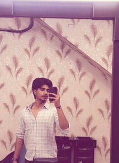 Sameer - Male escort in Chandigarh Photo 4 of 7