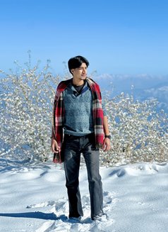 Sameer - Male escort in Chandigarh Photo 6 of 7