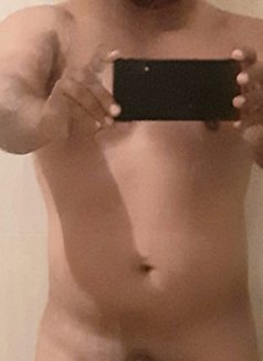 Private masseur cum playboy - Acompañantes masculino in Doha Photo 1 of 1