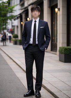 Sameer - Male companion in Dubai Photo 1 of 1