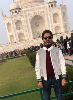 Sameer - Acompañante masculino in New Delhi Photo 4 of 5