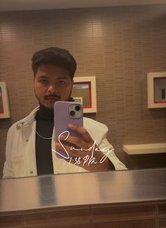 Sameer - Male escort in New Delhi Photo 2 of 4