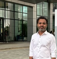 Sameer - Male companion in New Delhi