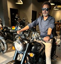 Sameer - Male companion in New Delhi