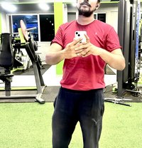 Sameer - Acompañantes masculino in Pune Photo 1 of 2