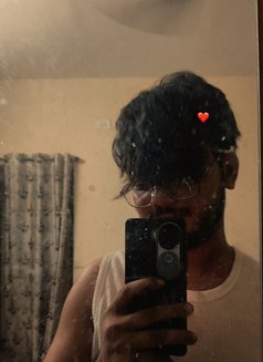 Sameer - Male escort in Pune Photo 1 of 4