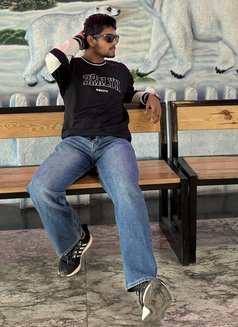 Sameer Jadhav - Acompañantes masculino in Mumbai Photo 1 of 2