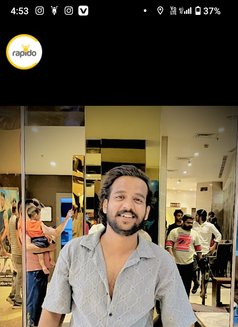 Sameer Khan - Male escort in New Delhi Photo 2 of 6