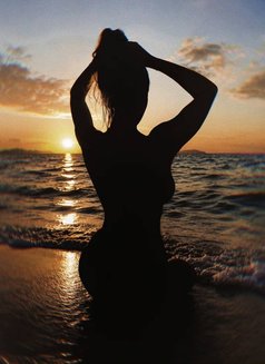 Saba - escort in Muscat Photo 1 of 2