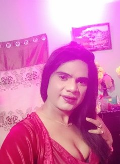 Sameera Singh - Transsexual escort in New Delhi Photo 17 of 18