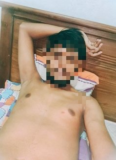 Sameera Trusted Boy for Girls and Cpls - Male escort in Colombo Photo 2 of 2