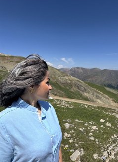 Sameera29 - escort in Muscat Photo 4 of 5