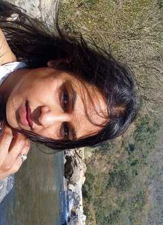 Sameera6 - masseuse in New Delhi Photo 6 of 11