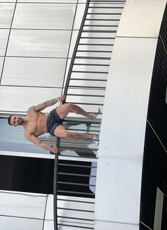 Samer - Acompañantes masculino in Dubai Photo 2 of 4