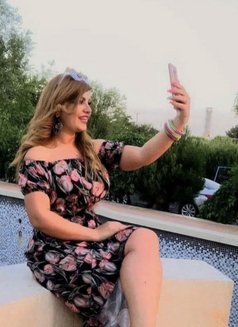 Shema - escort in Muscat Photo 12 of 15