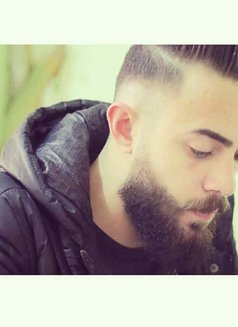 Samerr - Male escort in Beirut Photo 7 of 7