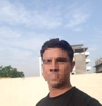 Samfromggn - Acompañantes masculino in New Delhi