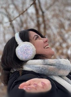 Samia new in muscat - escort in Muscat Photo 2 of 2