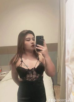 Samia - escort in Riyadh Photo 5 of 8