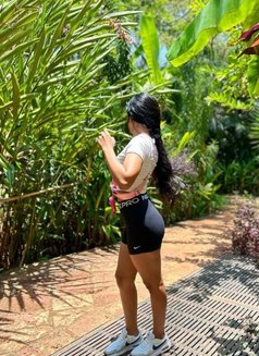 Samiksha - escort in Noida Photo 1 of 3