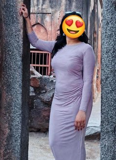 🟢CAM📸ANAL🥀 QUEEN🥀AIRHOSTESS - puta in New Delhi Photo 5 of 7