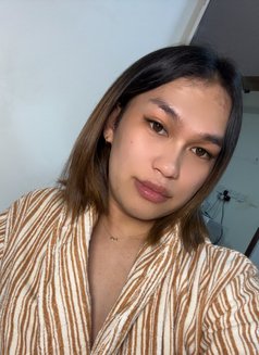 Samira - Transsexual escort in Riyadh Photo 5 of 7