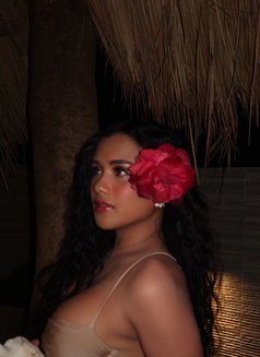 Samira ๐ฎ๐ณ - masseuse in Boracay Photo 8 of 13