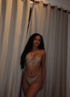 Samira ๐ฎ๐ณ - masseuse in Boracay Photo 13 of 13