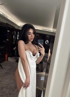 🇪🇺Irina🇪🇺 Top and Bottom services - Transsexual escort in Doha Photo 3 of 11