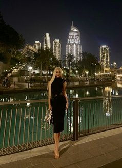 Samira - escort in Dubai Photo 5 of 7