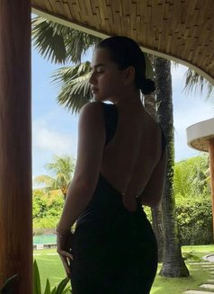 Samira - escort in Hong Kong Photo 6 of 8