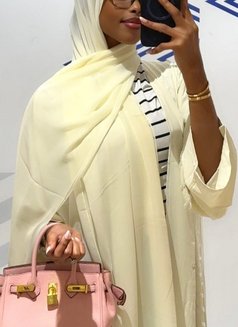 Samira - escort in Muscat Photo 3 of 3