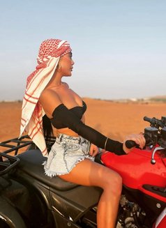 Samira - escort in Muscat Photo 4 of 4