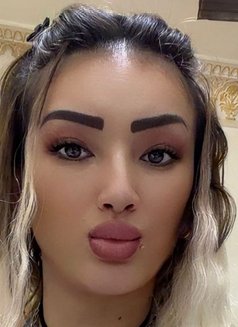 Samira - escort in Muscat Photo 9 of 13