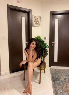 Samira18y, Hot Sexy Teen - escort in Dubai Photo 4 of 10