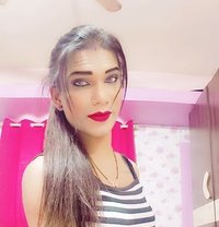 Sexy Samaira - Transsexual escort in Ahmedabad