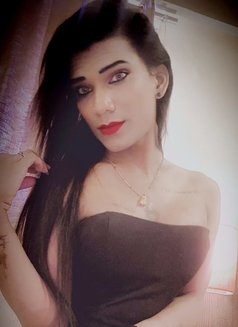 Sexy Samaira - Transsexual escort in Ahmedabad Photo 10 of 11