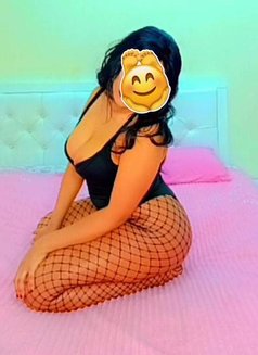Samirah - escort in Riyadh Photo 8 of 11
