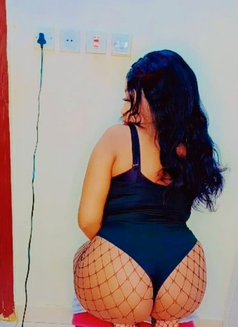 Samirah - puta in Riyadh Photo 2 of 5