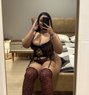 Deep thorat - escort in Khobar Photo 13 of 14