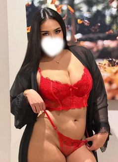 No fillers, no silicone, no surgery - puta in Khobar Photo 4 of 10