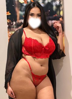 No fillers, no silicone, no surgery - puta in Khobar Photo 3 of 10