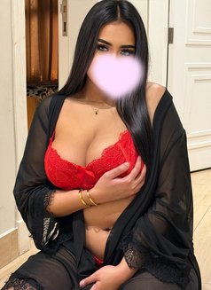 No fillers, no silicone, no surgery - puta in Khobar Photo 5 of 10