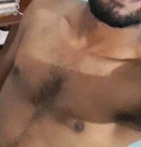 Bi Boy Colombo - Male companion in Colombo