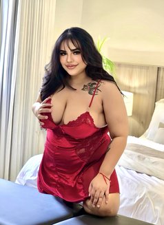 Samiya Good massage - puta in Riyadh Photo 1 of 6