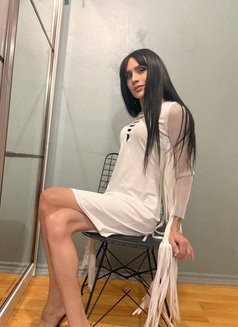 Samiya - Transsexual escort in İstanbul Photo 6 of 10